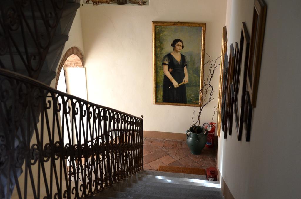 Apartamento Residenza Ca' laRipa Solto Collina Habitación foto