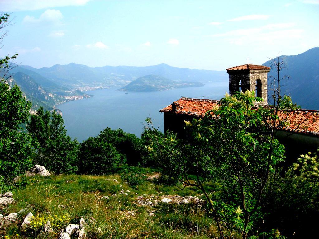 Apartamento Residenza Ca' laRipa Solto Collina Exterior foto
